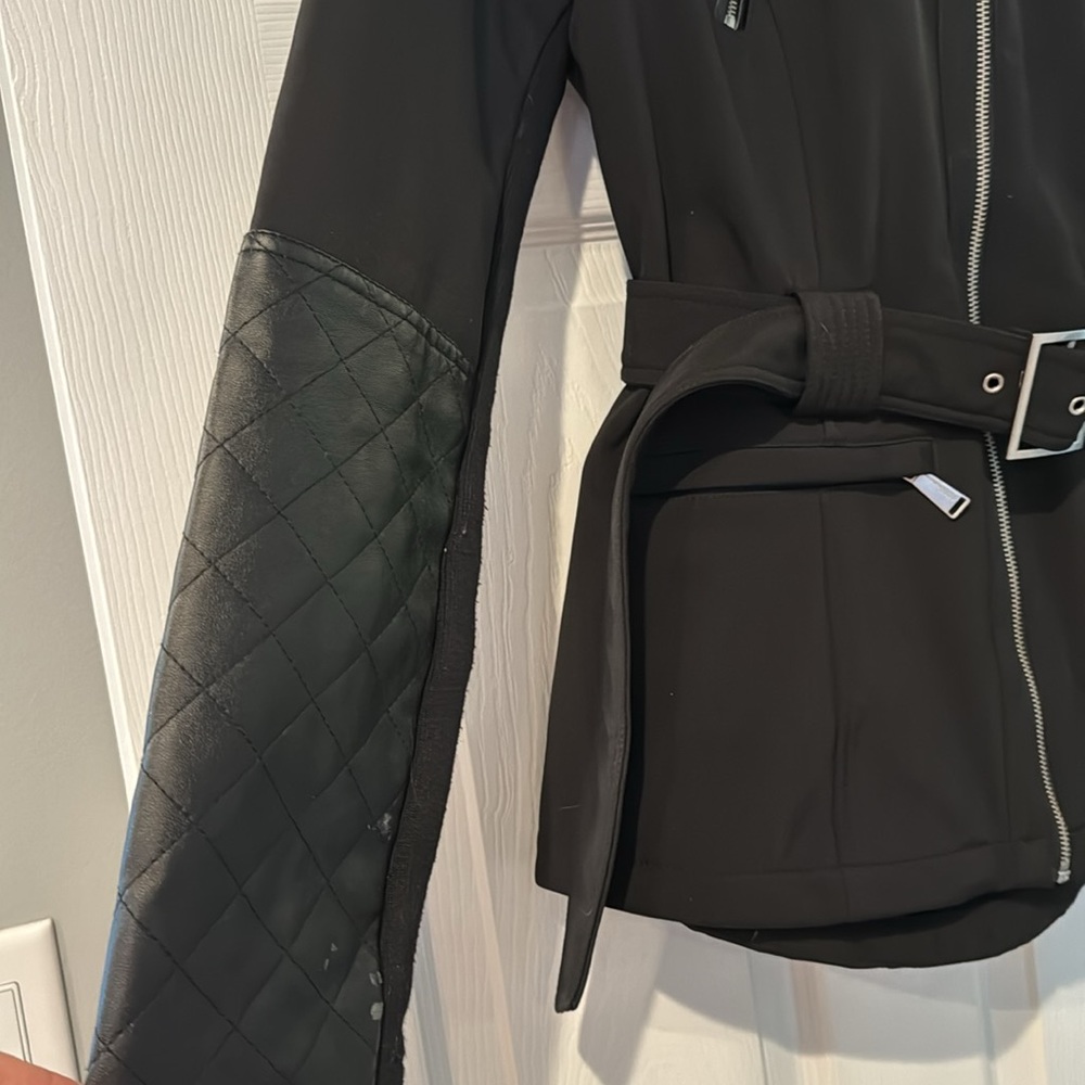 BCBG hooded jacket - Picture 4 of 8